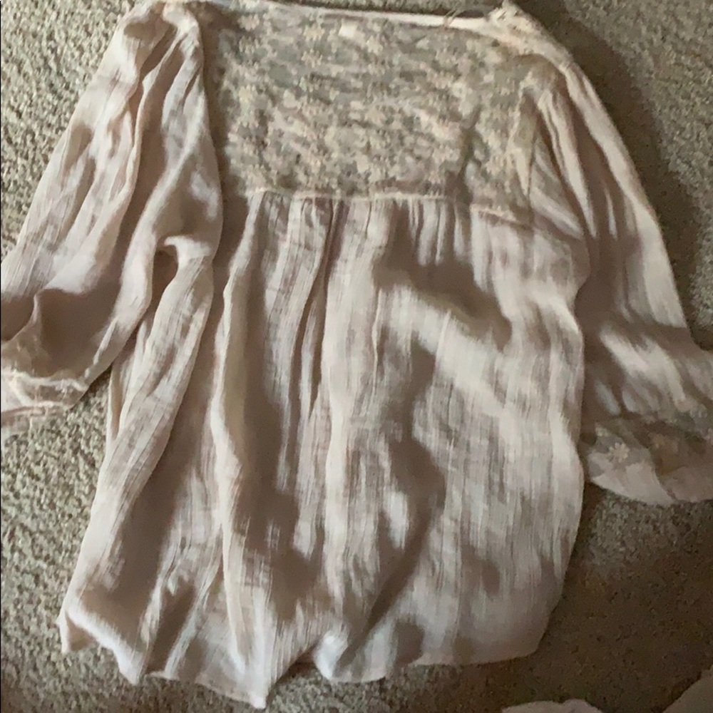 Top - Picture 2 of 2